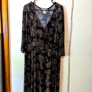 Dress, Even-Picone, Black and gold flower print size 16